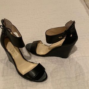 Jessica Simpson, black ankle strep wedges, size 10